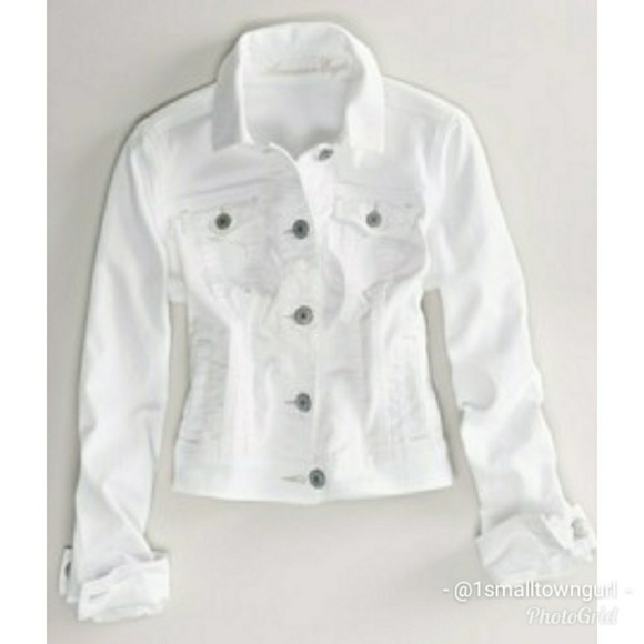 American Eagle Outfitters Jackets & Blazers - American Eagle Jean Jacket White Denim M